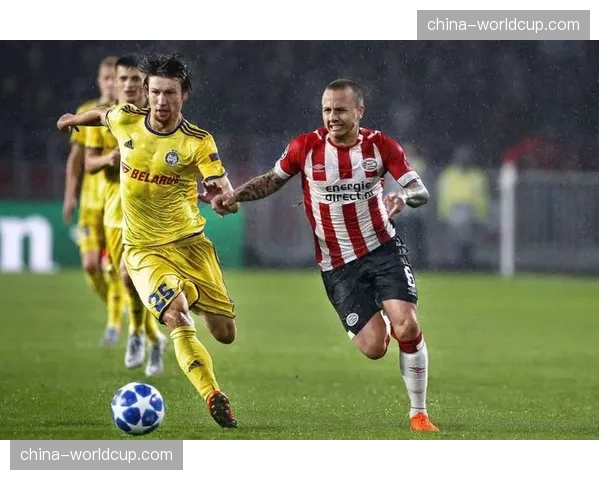 回顾：十年来首次，意甲有三支球队闯入欧冠八强