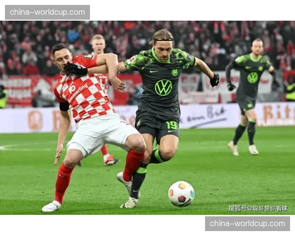 人物聚焦：从地区联赛到德甲首发，美因茨门将的非凡之旅